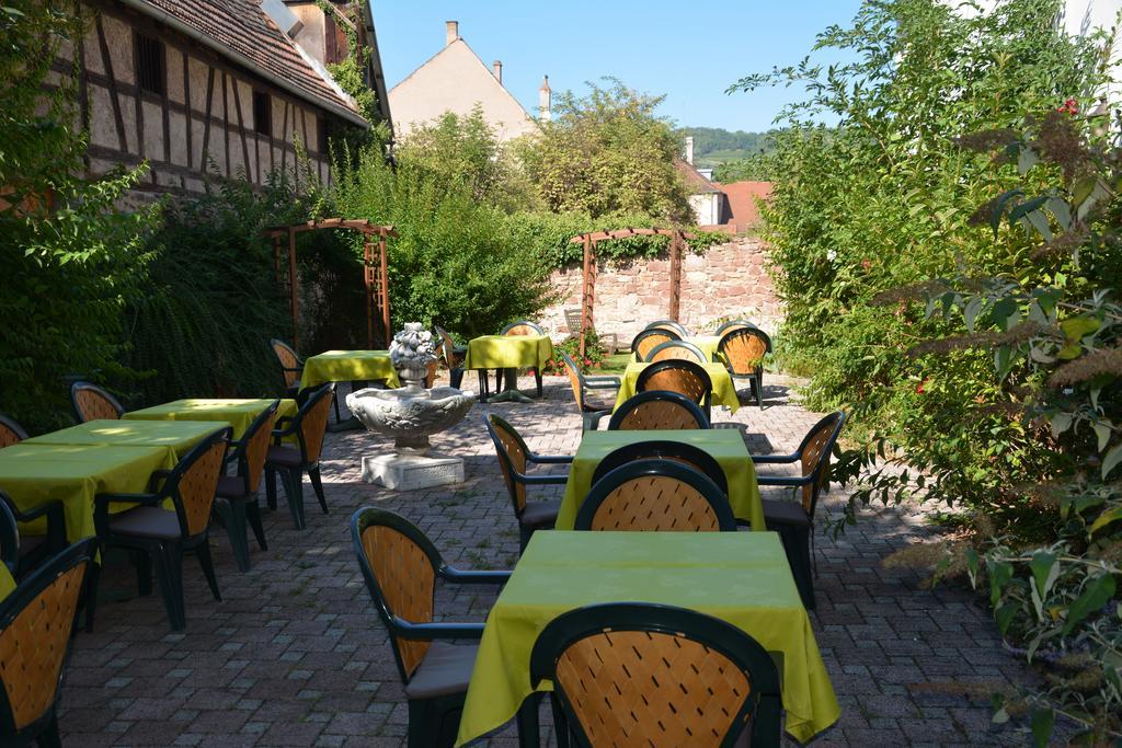 Logis Hotel Du Centre - Halte Ideale En Cyclotourisme Avec Garage A Velos Clos Мольсайм Екстер'єр фото